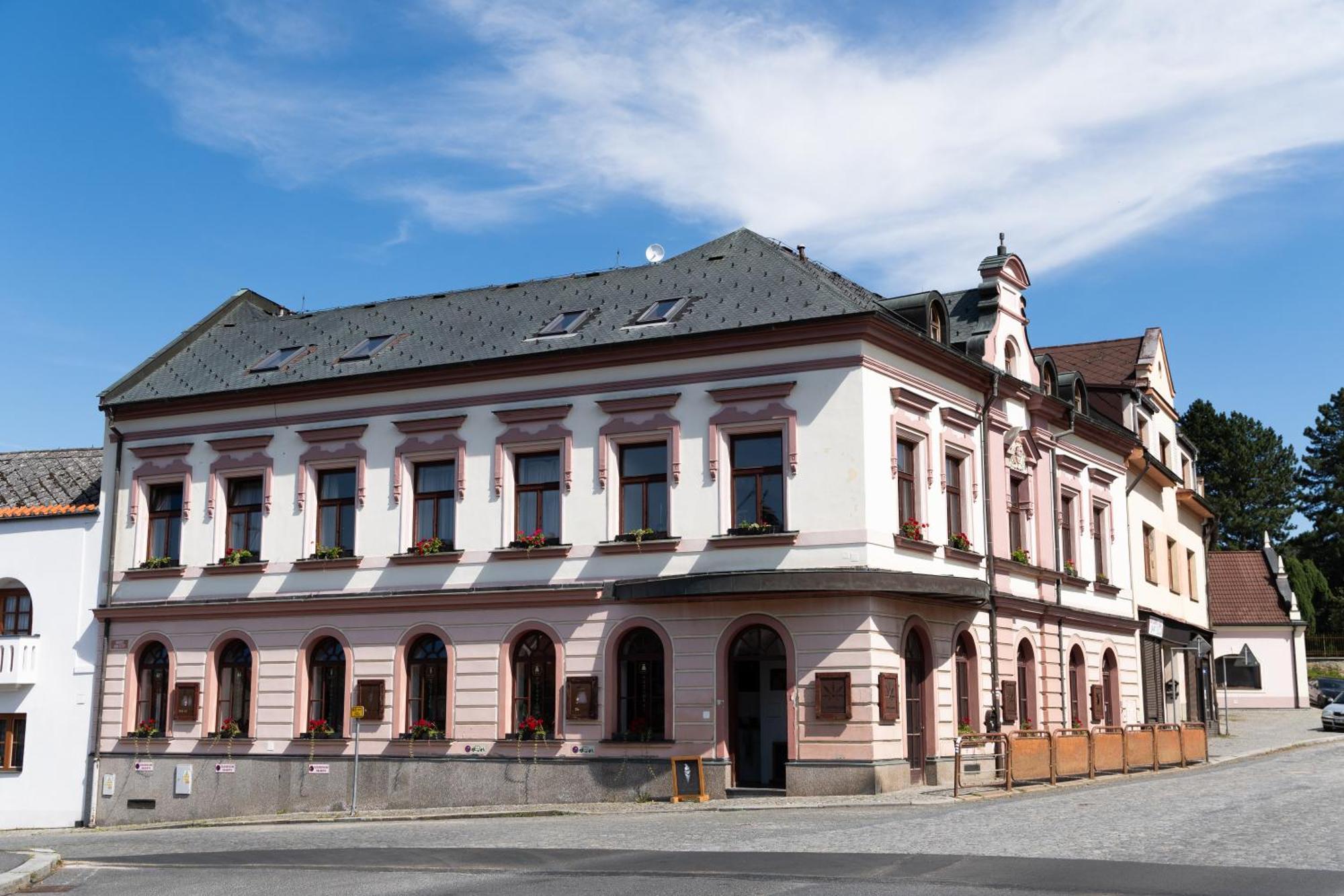 Apartmany Nabrezi Susice Nad Otavou Exterior foto